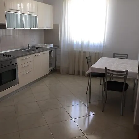 Apartament Meli
